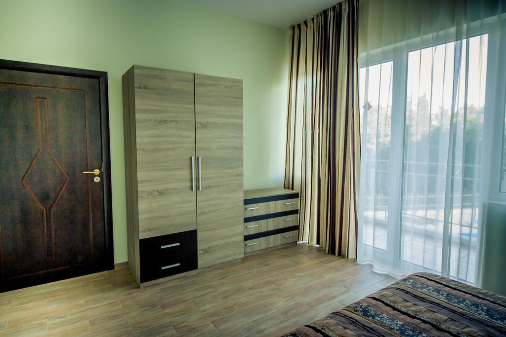Apartcomplex Ritza Saints Constantine and Helena Exterior photo